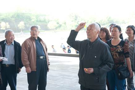 说明:E:\工会离退体\离退休\活动\2016.4.11 退休职工趣味运动会\DSC_2786.jpg